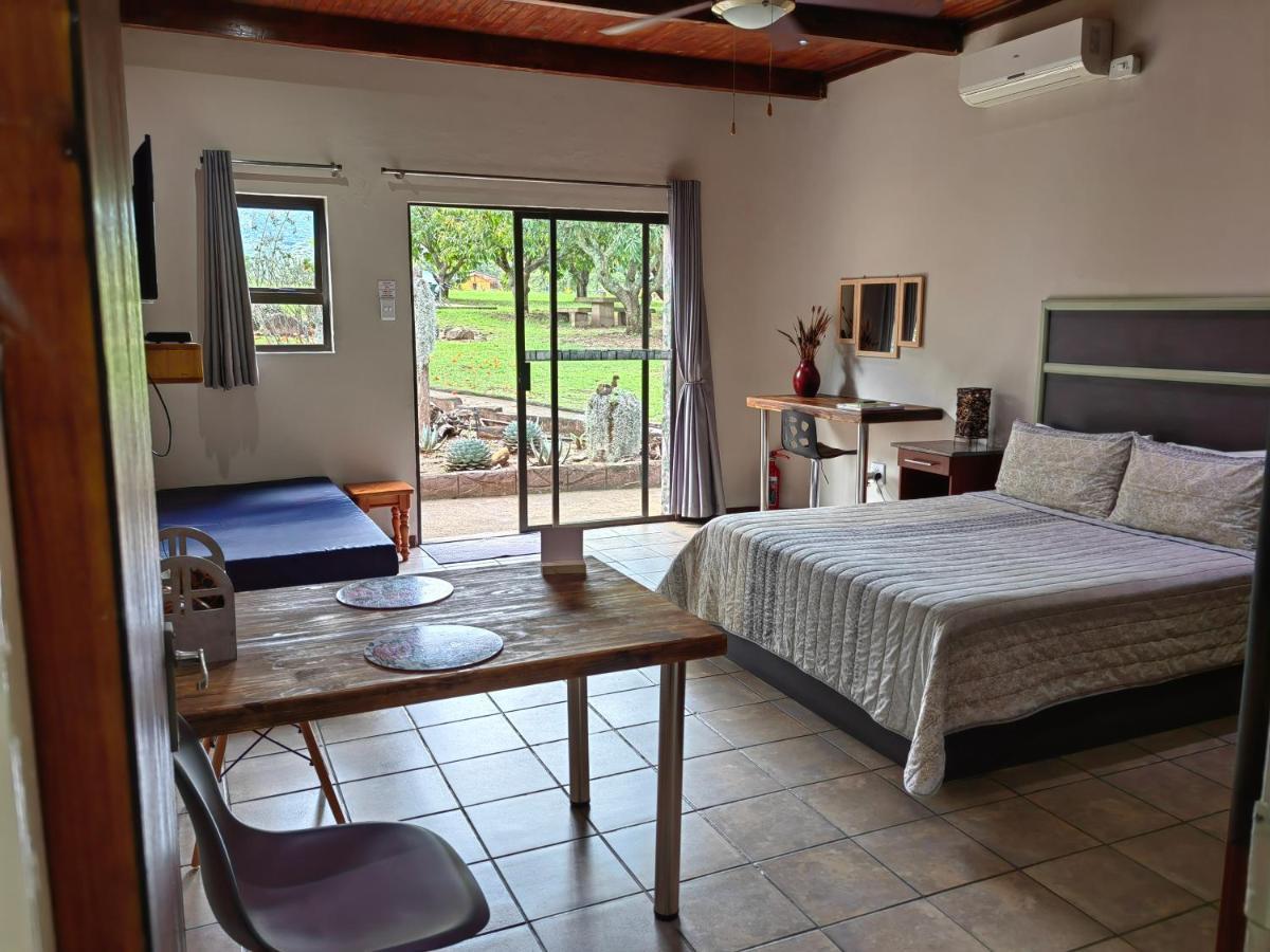 Mountain Valley Stay - Unit 4 Mbombela Esterno foto